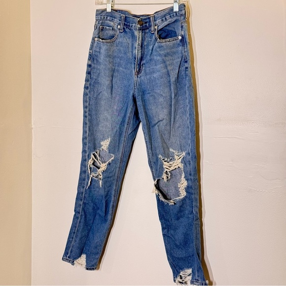American Eagle Outfitters Women's Light Blue Straight Jeans - Picture 3 of 9